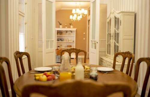Eger Apartment | Chillinn La Maison Cottage Eger