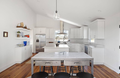 Chilmark House | Chilmark 4-bedroom house with WiFi, AC. Private South Shore Beach + Pond, Pets.