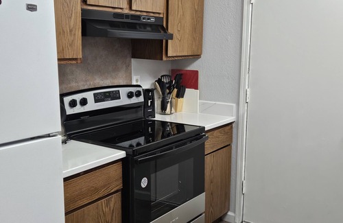 Chisholm Creek Condo | Chisholm Midterm Townhouse.nAdults Only