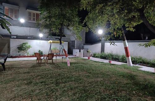 Dwarka Villa | Chitrakut Bungalows