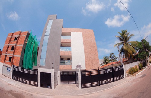 Bessa Apartment | Chocolate com Pimenta Edifício