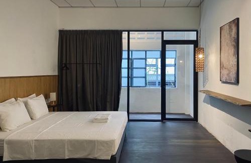 Downtown George Town Hotel | Chowrasta Suites by Aayu George Town Penang