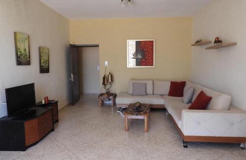 Gramvousa House | Chrissi's house with garden and sea view Zerviana