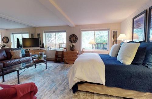 Vail Apartment | Christiania Condominiums- CoralTree Residence Collection