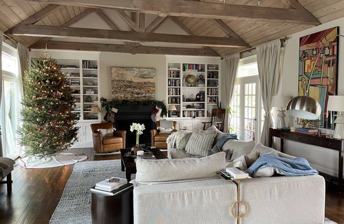 Village of Southampton House | Christmas At the Beach in The Hamptons' "Christmas Village"