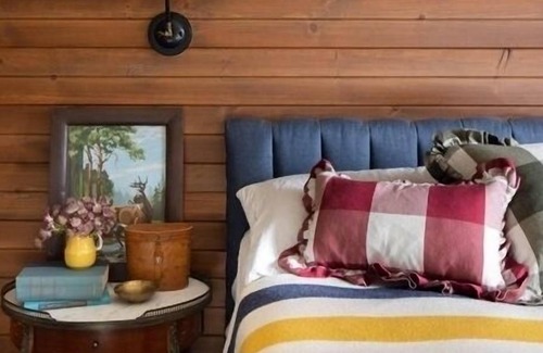 Minocqua Cabin | Christmas Available! As seen in Country Living Magazine! Cozy Winter Wonderland!