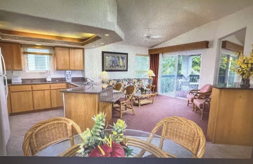 Princeville Condo | Christmas week in Kauai. Charming 2-bedroom condo in beautiful Princeville