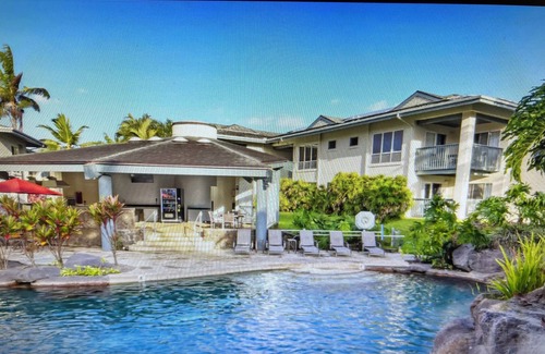 Princeville Condo | Christmas week in Kauai. Charming 2-bedroom condo in beautiful Princeville