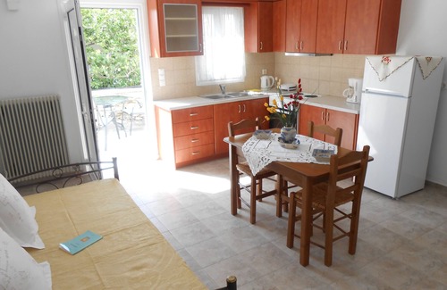 Naxos Apartment | Chrysolithos Kerami Artemis Apartment