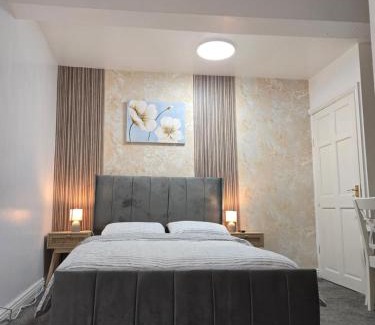 Bradford House | CHUB Luxury Ensuite