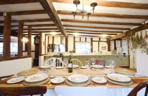 Cookley Cottage | Church Farmhouse, Cookley