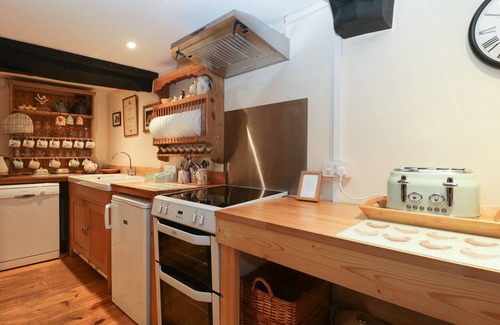 Winsham Cottage | Church Farmhouse