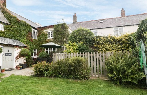 Winsham Cottage | Church Farmhouse