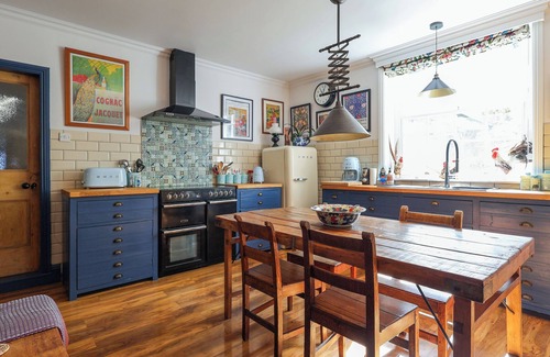 Malvern Apartment | Church Garden Apartment