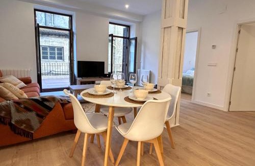 San Sebastian Centro Apartment | Churruca apartment with terrace