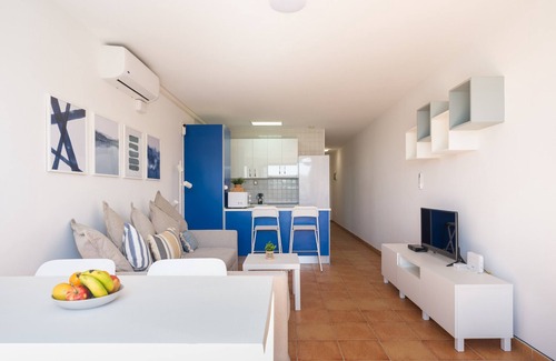 Playa del Ingles Ski Chalet | Ciaboga Front Line By CanariasGetaway