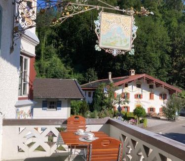Hohenaschau im Chiemgau Apartment | ciao-aschau Haus zur Burg Ap108 Weber