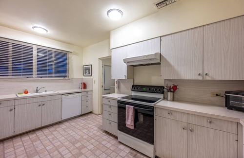 Vista Las Palmas Apartment | Cielo Vista | Vintage Palm Springs Getaway