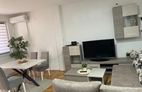 Pozarevac Apartment | Cista DESETKA 2