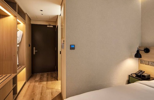 Yeongdo Hotel | Citadines Connect Hotel Hari Busan