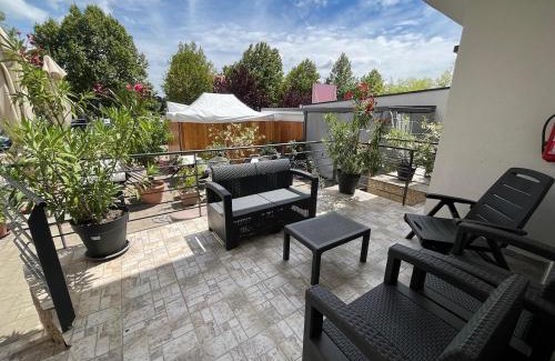 Balatonlelle Apartment | City Apartman ház