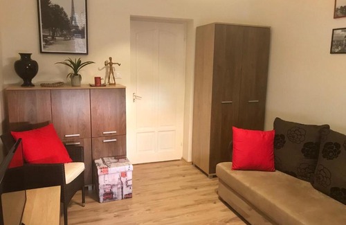 Pecs Apartment | City Apartman