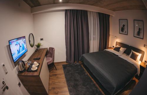 City Center Apartment | City Centar House
