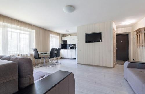 Dnipro Apartment | City Center 2-bedroom apartment