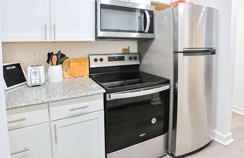 Downtown Atlanta Condo | City Center Excitement