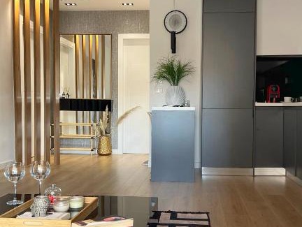 Tirana Apartment | City Center “TheBeeApartment”, Myslym Shyri