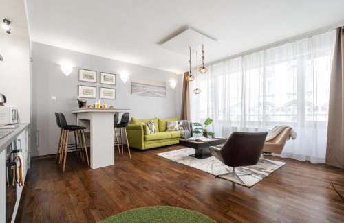 Terezvaros Apartment | City Center Wellness Suites - POOL-GYM-PARKING