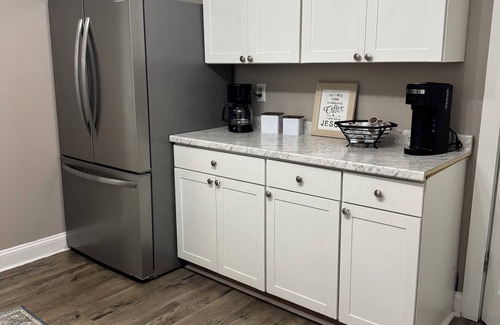 Wilmington House | City Charm and Coastal Relaxation in Wilmington. Early Check-In/Late Check-out!