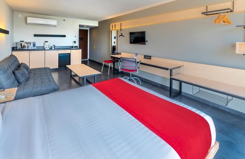 Tampico Hotel | City Express by Marriott Tampico