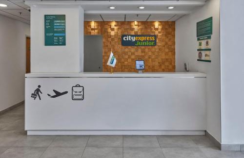 Tlaquepaque Hotel | City Express Junior by Marriott Guadalajara Periferico Sur