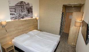 Ujlipotvaros Hotel | City Hotel Ring