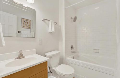 Historic District - North House | City Market Loft - 4 Bedroom