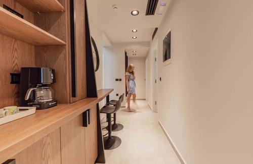 Old Town Cottage | City Moments Penthouse
