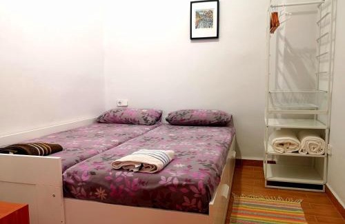 Montolivet Apartment | City of Arts