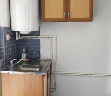 Mitrovicë House | City Rooms 400m from Center