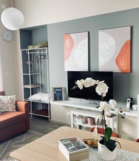 Cuneo Apartment | Civico 18 Guest House