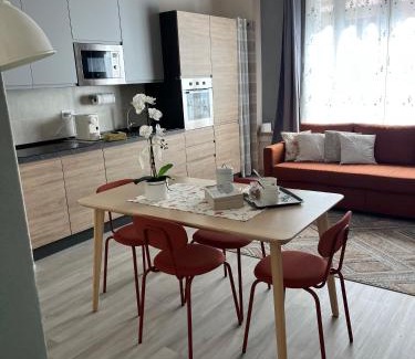 Cuneo Apartment | Civico 18 Guest House