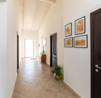 Cabras House | Civico 47