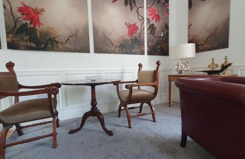 Ross-on-Wye Apartment | Clairville : Georgian Suite - Central Ross-on-Wye