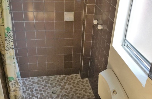 Katoomba House | Clarendon Motel and Guesthouse
