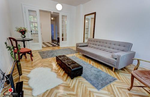 Skadarlija Apartment | Class Vintage Apartment
