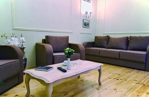 Odessa City Center Apartment | Classic Apartment on Zhukovskoho