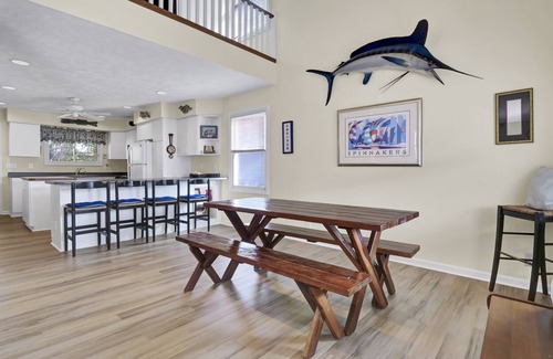 Wrightsville Beach Cottage | Classic beach cottage on beautiful Wrightsville Beach. 4 Bedrooms, 3 Baths