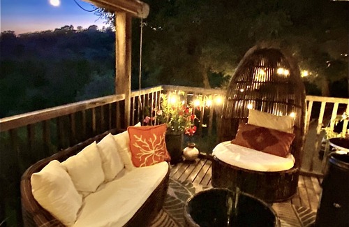 Santa Barbara Cabin | Classic California Central Coast Cabin overlooking the ocean on 20 wooded acres