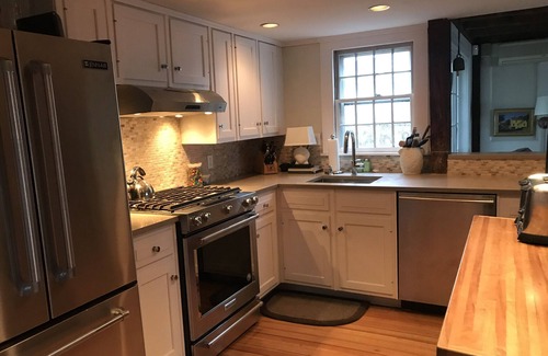 Commercial Street House | Classic Cape Cod home with private beach