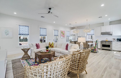 Port Aransas Cottage | Classic & Cozy! Perfect Cottage @ Cinnamon Shore South + Great Amenities!